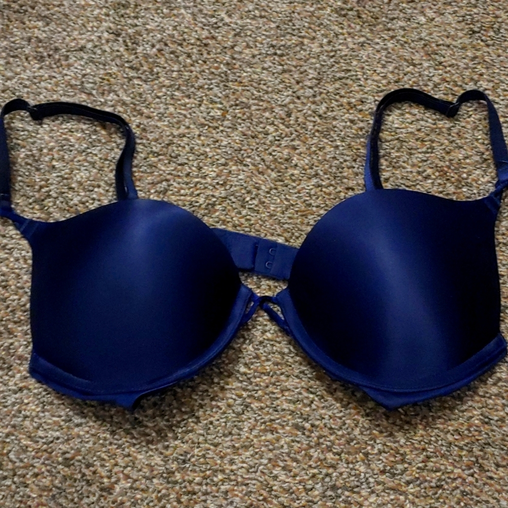 32B bombshell plunge under wire padded bra